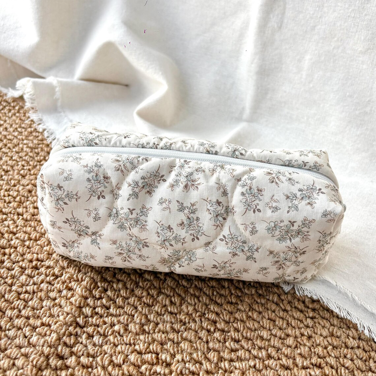 Vintage Floral Quilted Elongated Storage Pouch With Full-Length White Zip Closure And Pink Rose Pattern Interior Lining