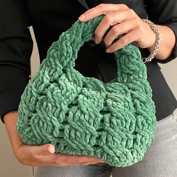 Emerald Green Chunky Cable Crochet Bucket Hand Tote With Integrated Plush Yarn Loop Handle And Matching Solid Fabric Inner Liner Handbag